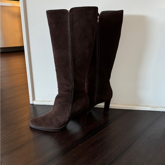 Unisa brown suede boots. Never worn. - Picture 2 of 3